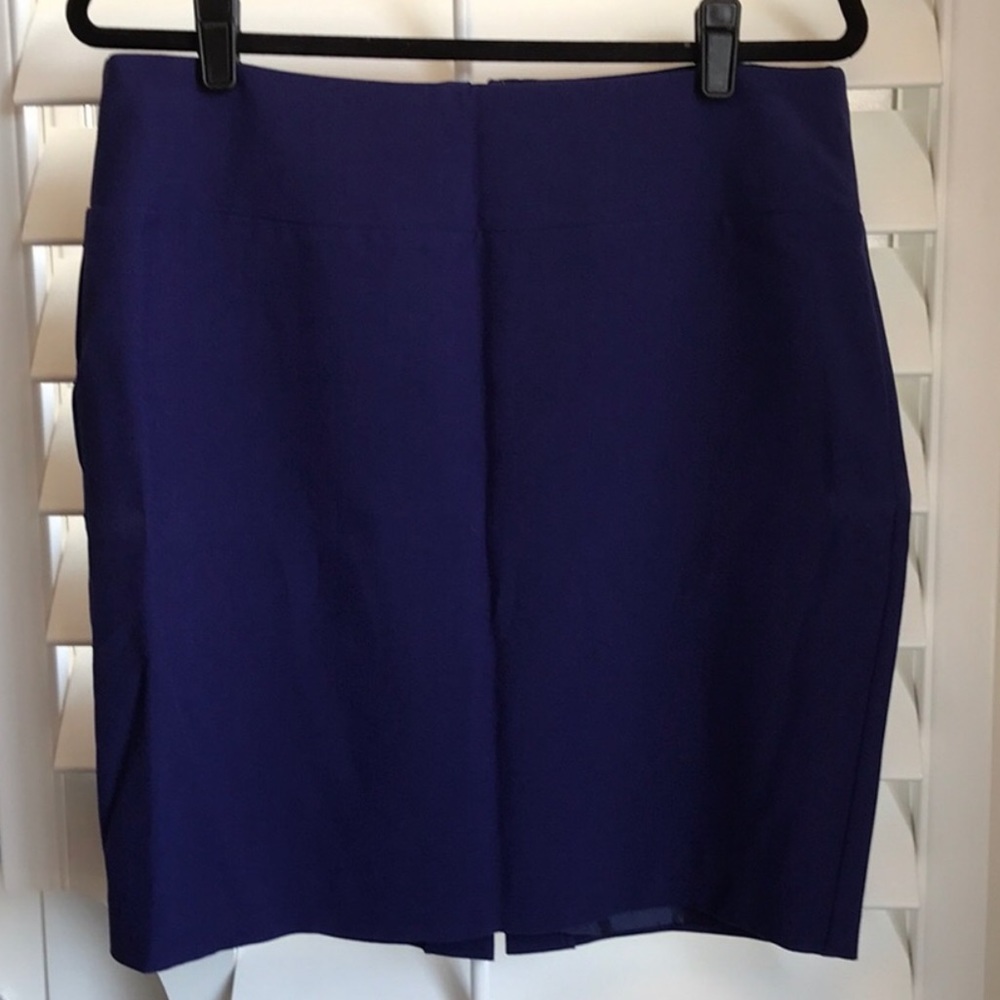 Bundle of 2 Alfani Crepe Stretch Pencil Skirt-NEW 1st skirt is Black, 2nd Purple
